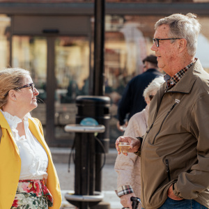 Kommundirektör Madeleine Peyron och kommunstyrelsens vice ordförande Lars-Göran Ritmer var på plats