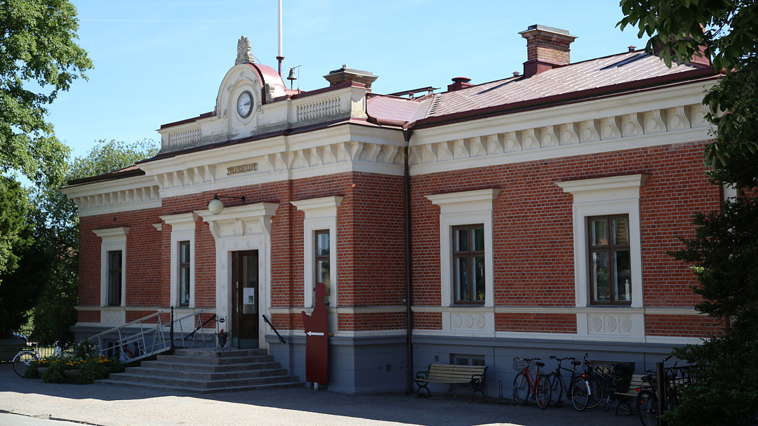Fasaden på Hörby museum.